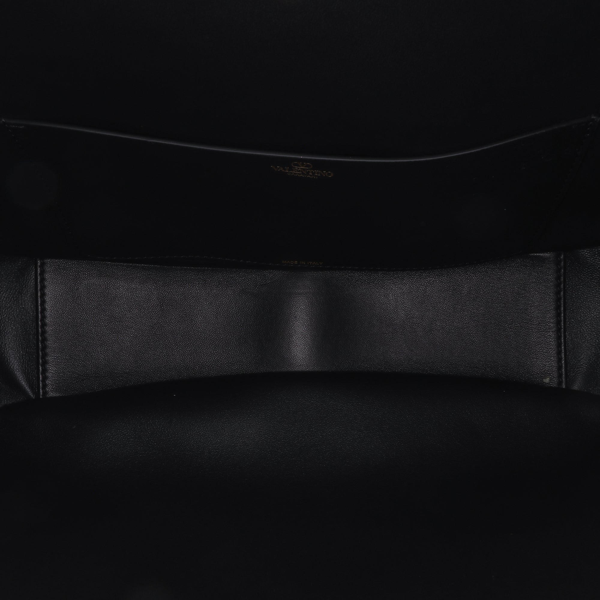 Leather Vlogo Gate Shoulder Bag