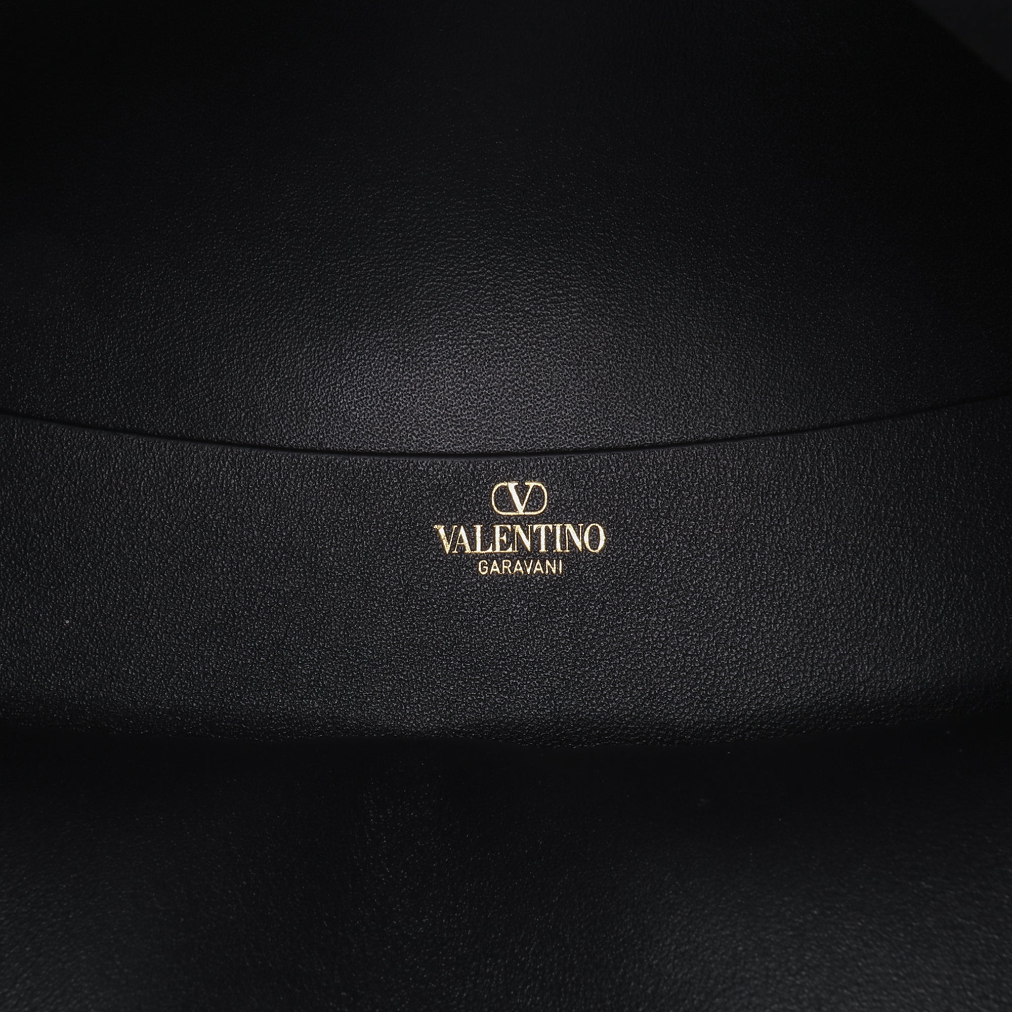 Leather Vlogo Gate Shoulder Bag
