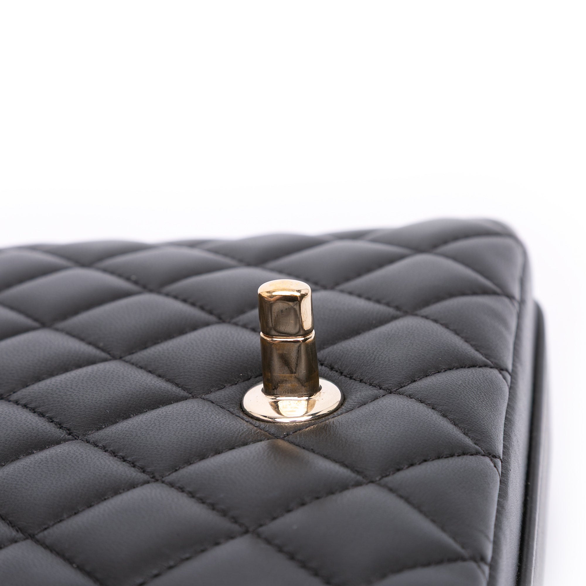 Quilted Calfskin Bolero de Chanel Flap