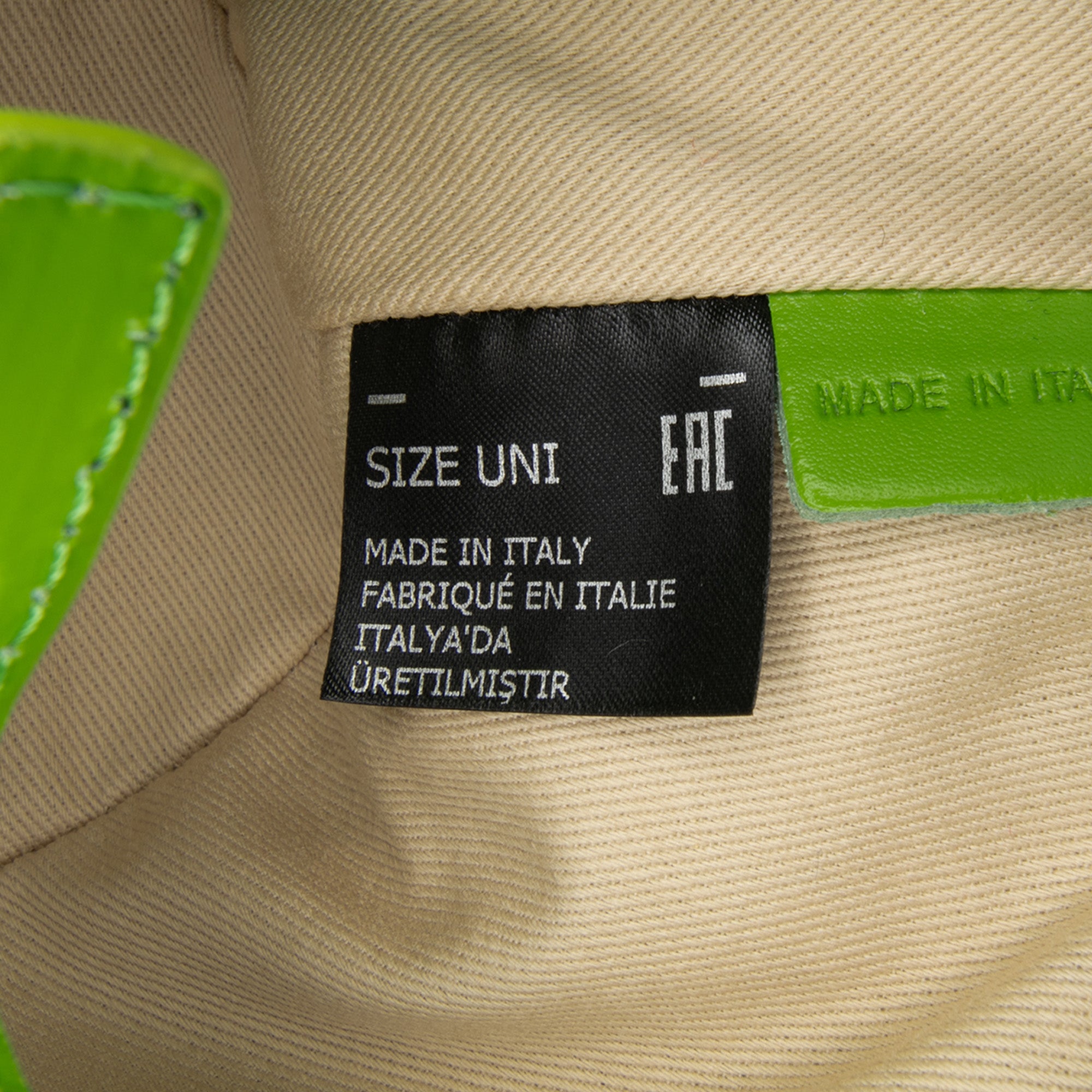 Micro Leather and Raffia Cotton Emroidered Tropicalia Bag