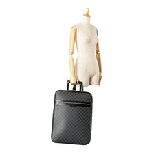 Damier Graphite Pegase 55