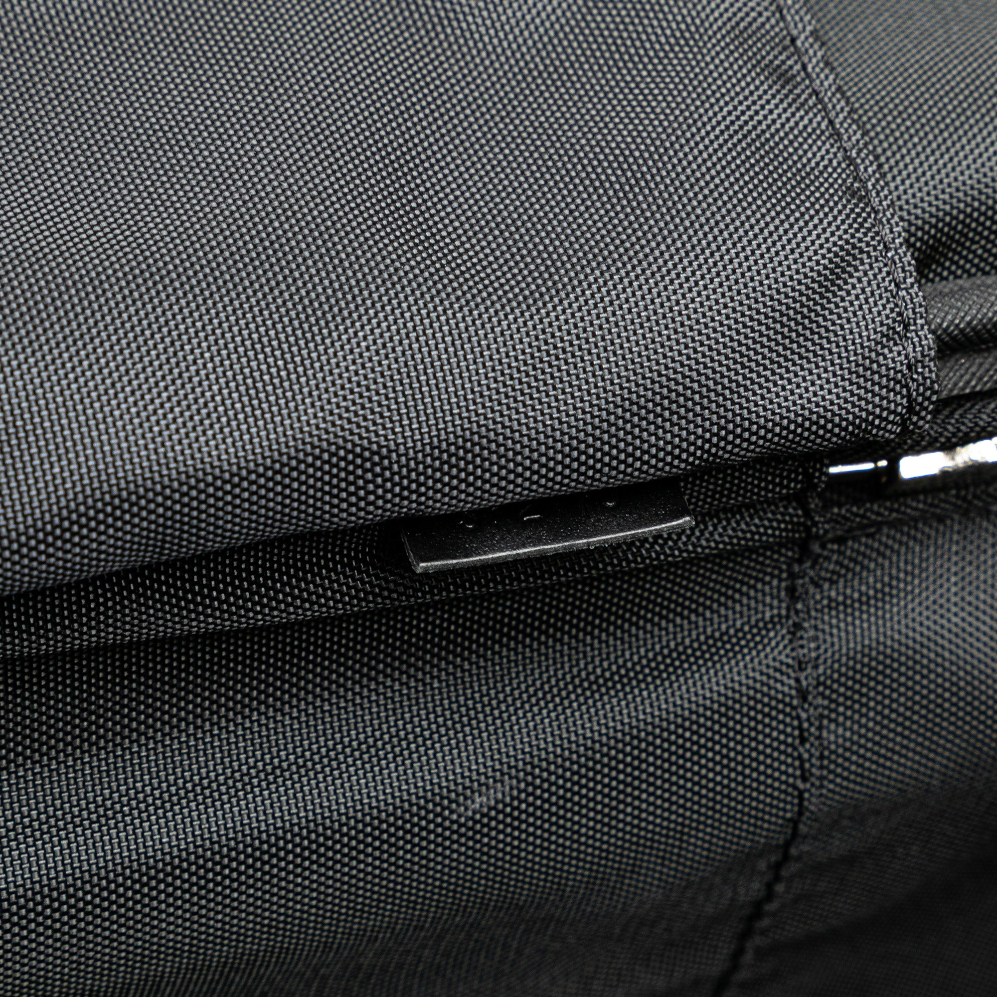 Damier Graphite Pegase 55