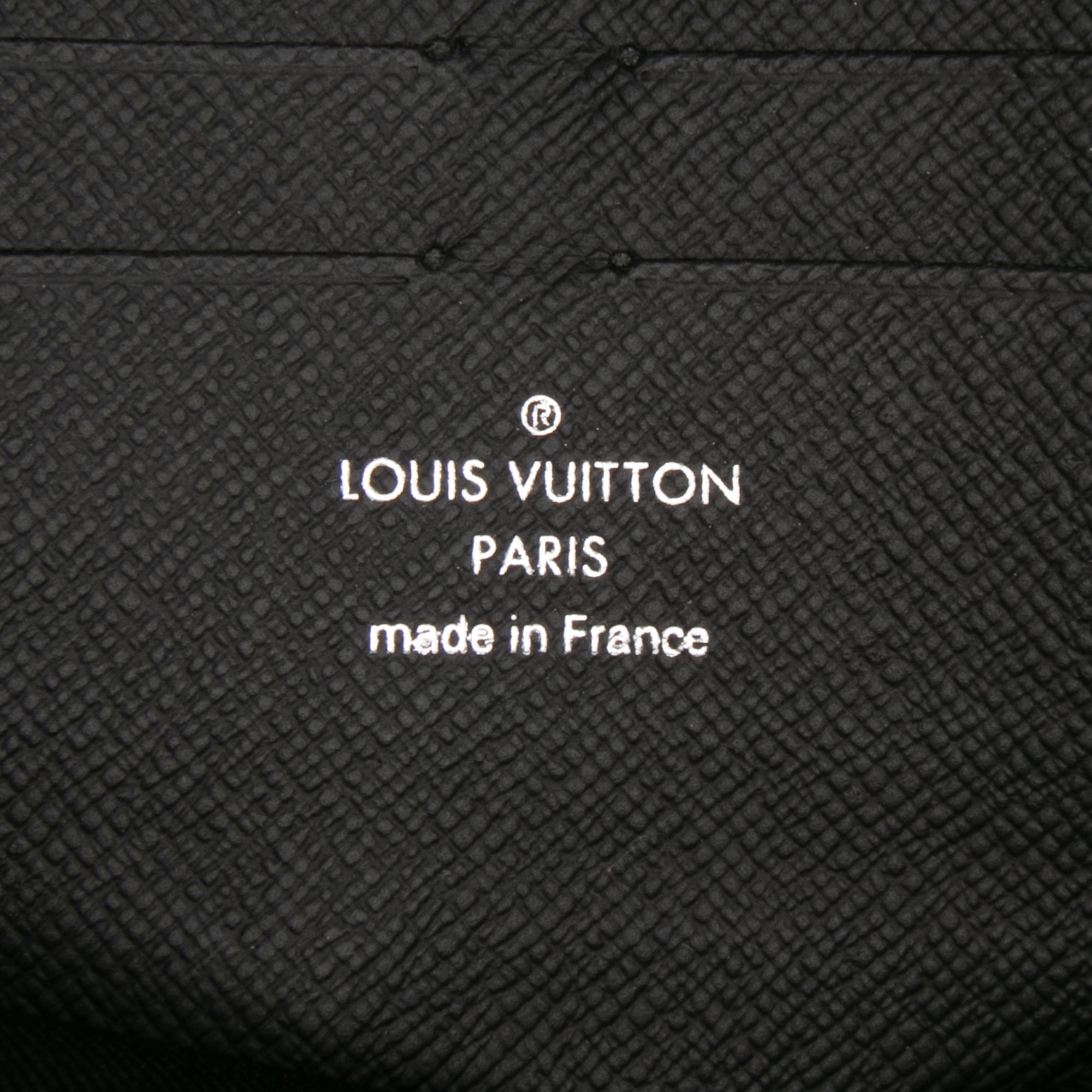 Damier Graphite Pixel Pochette Voyage MM
