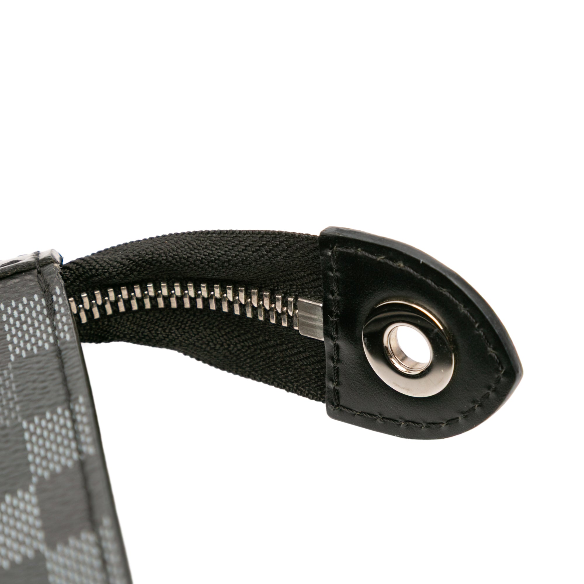 Damier Graphite Pixel Pochette Voyage MM