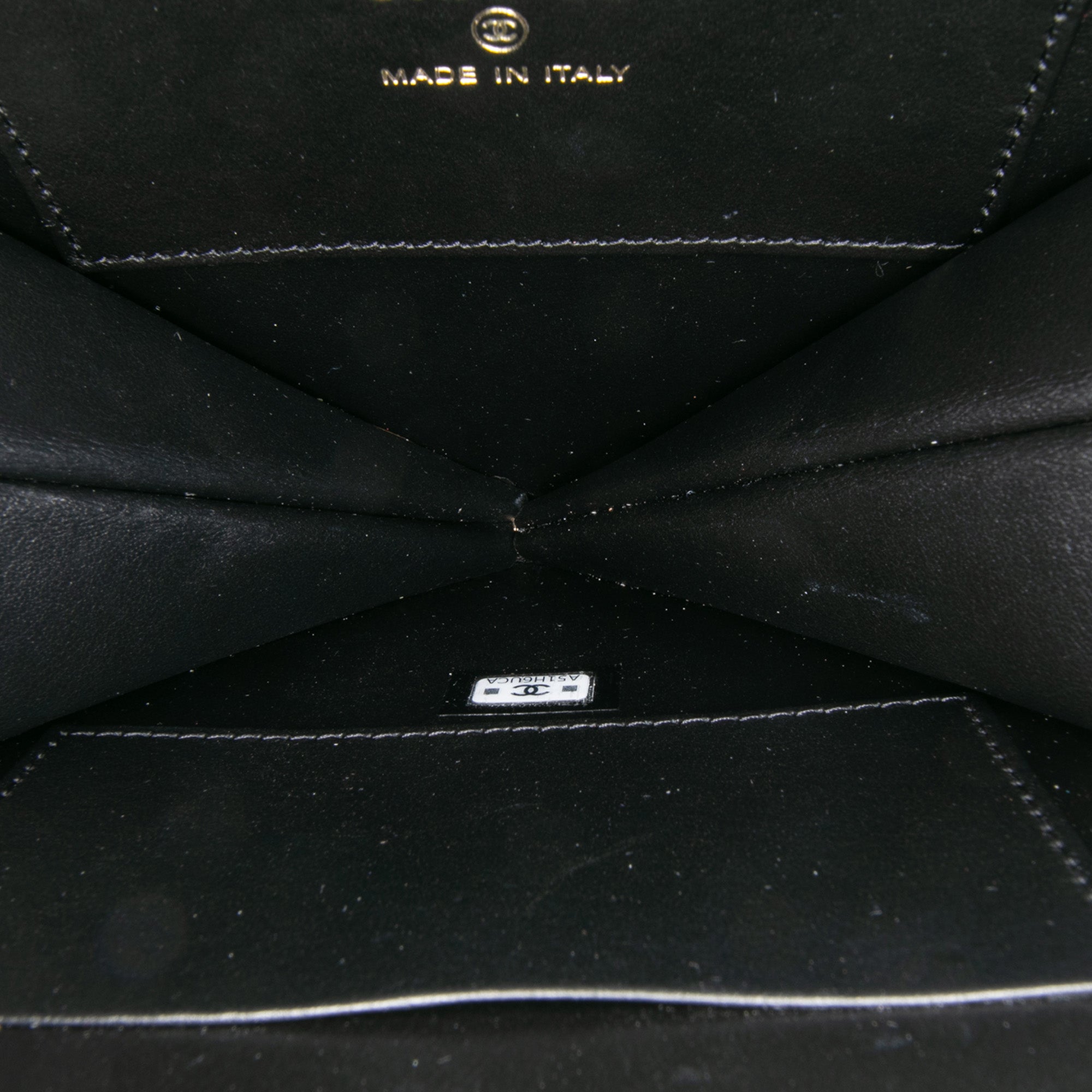 Quilted Patent Calfskin CC Heart Clutch With Chain