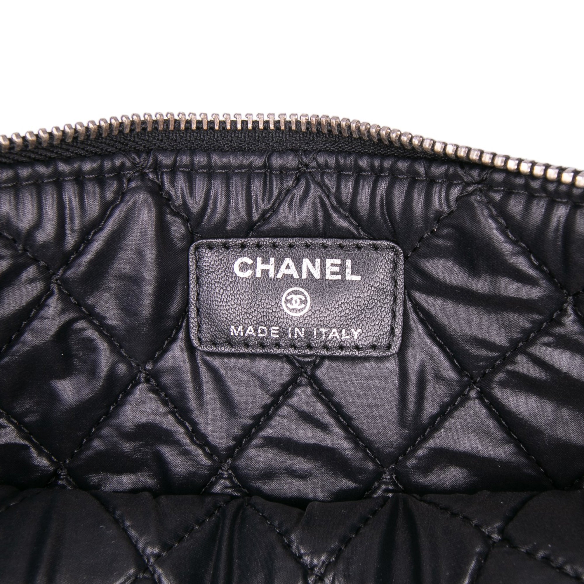 Medium Quilted Patent O Case Clutch