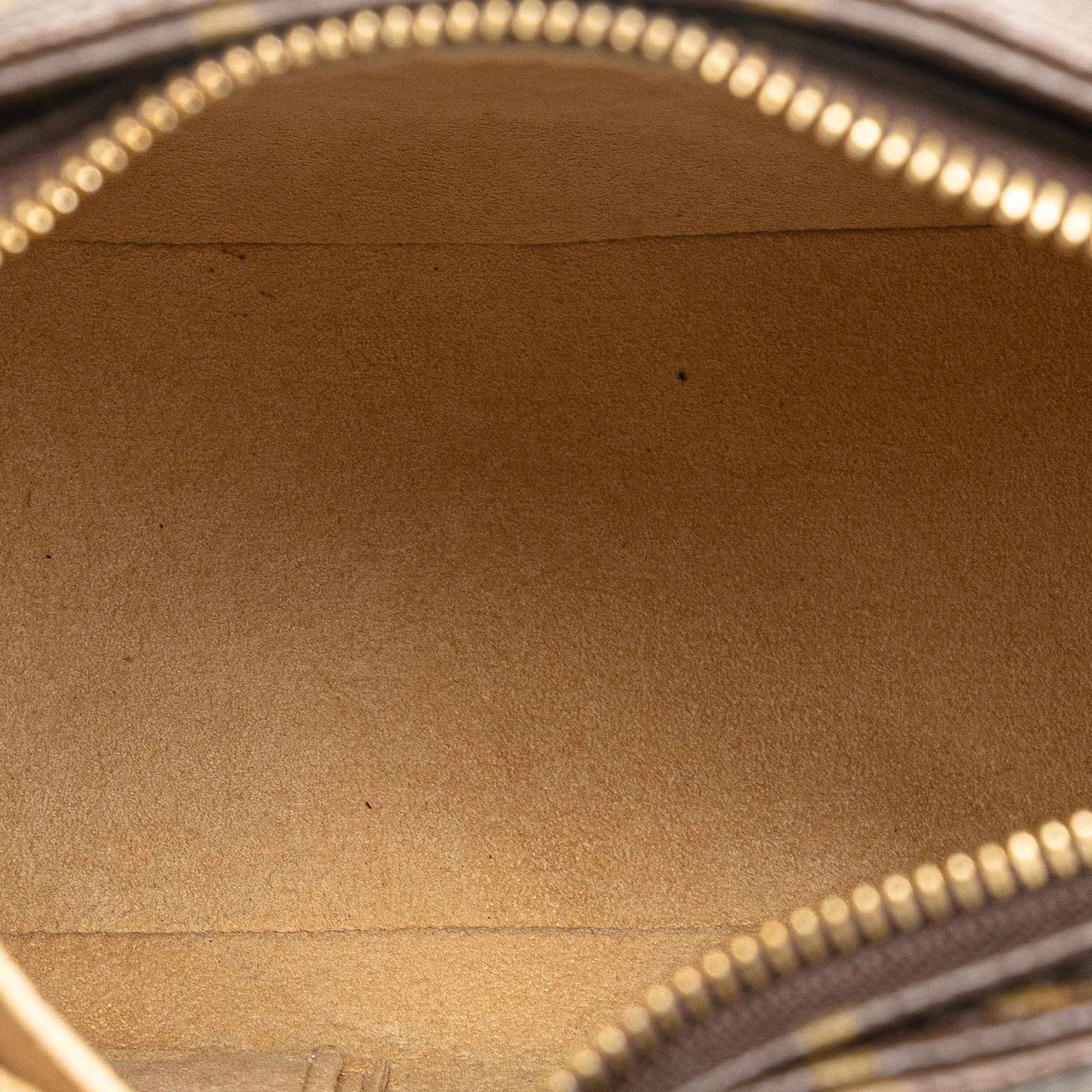 Monogram Looping MM