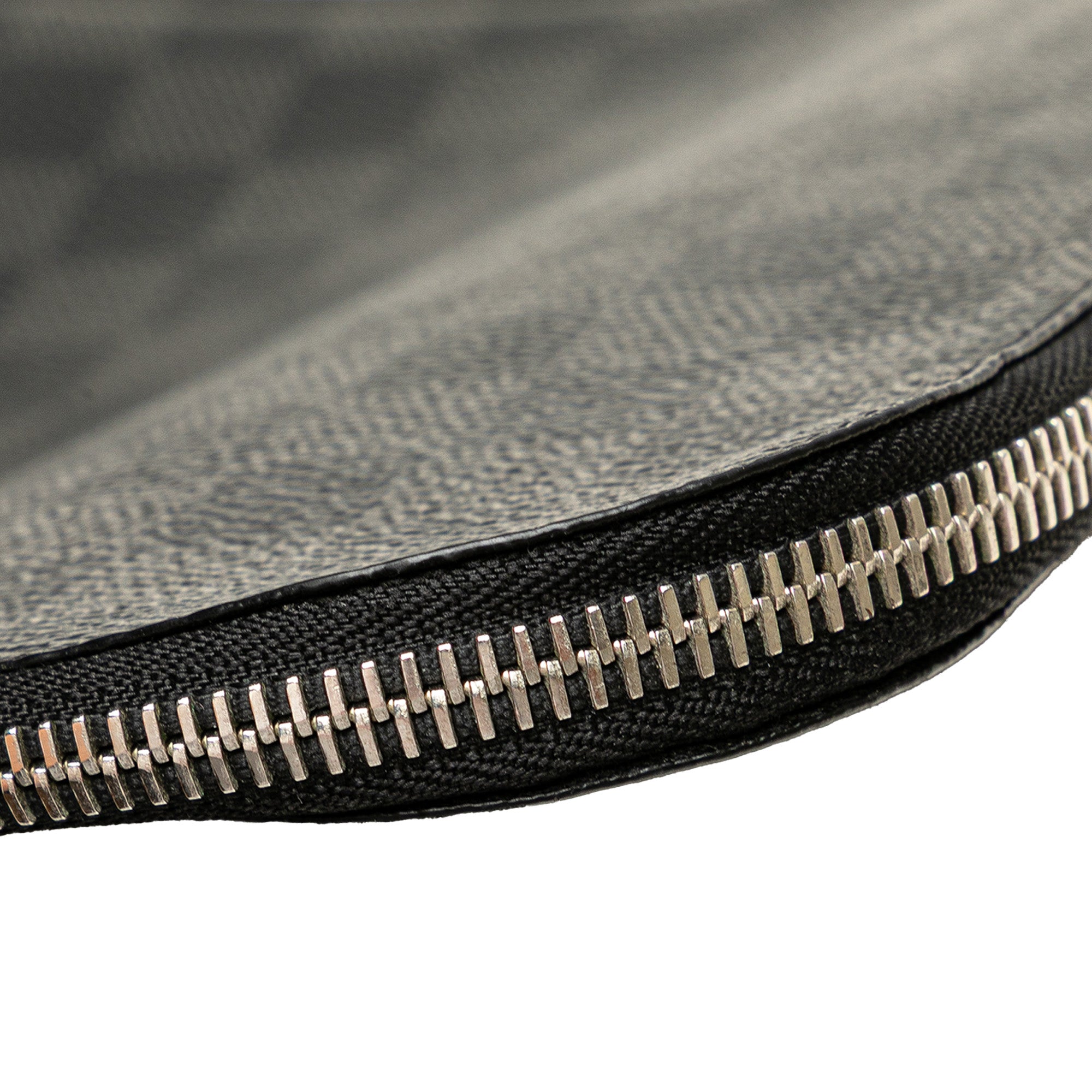 Damier Graphite Pochette Jour GM