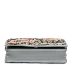 Flower Sequins Wallet On Chain_3