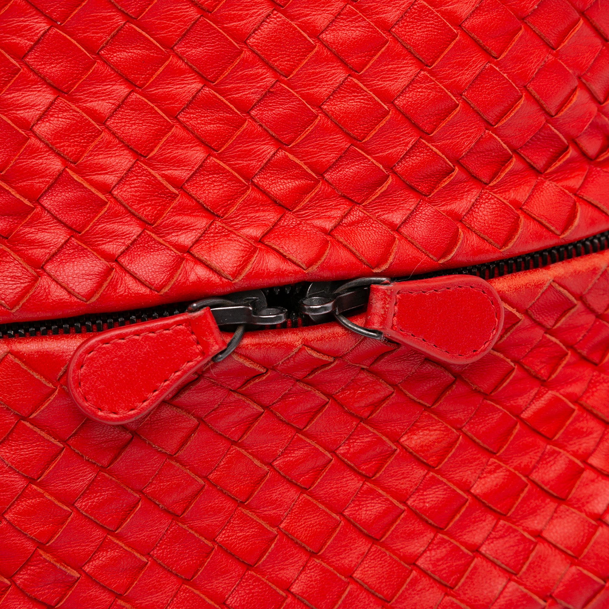 Nappa Intrecciato Cube Shoulder Bag