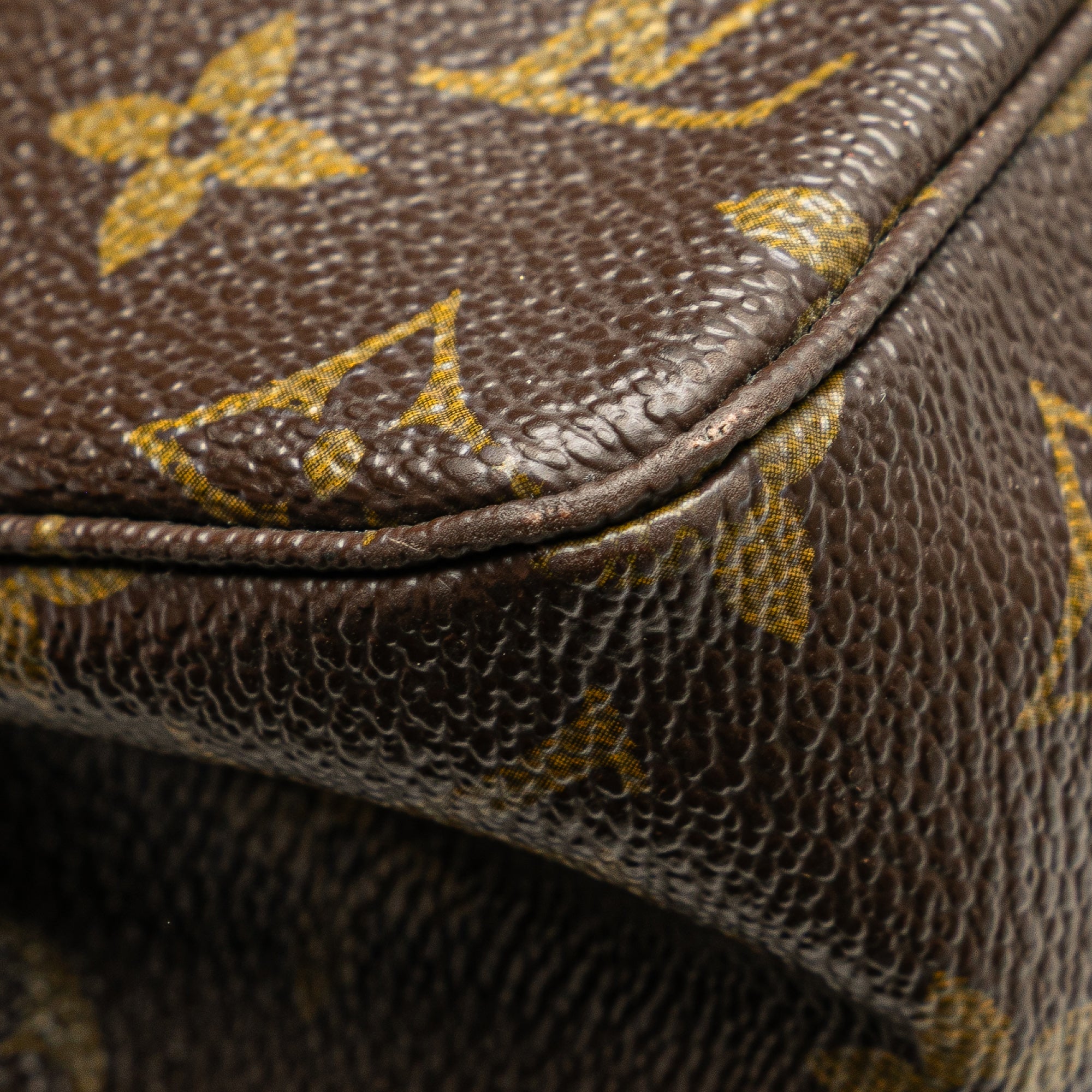 Monogram Trousse Toilette 28