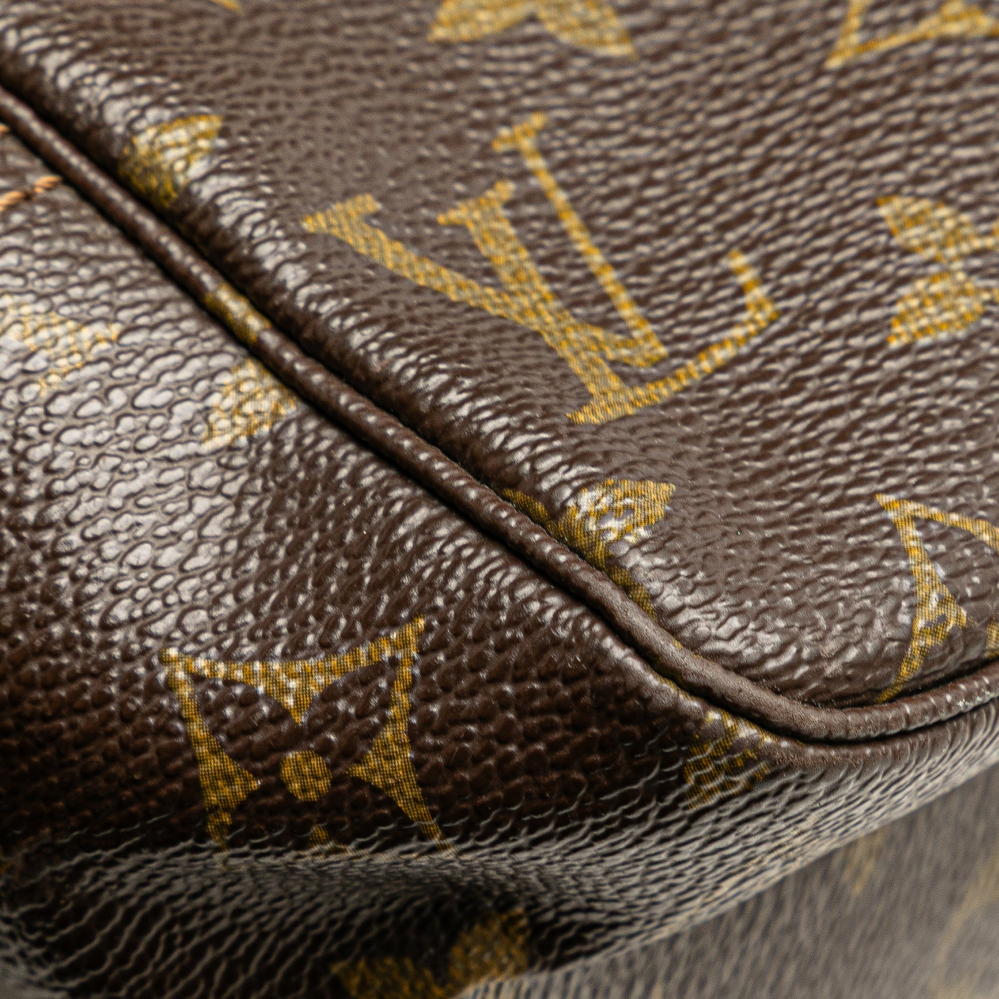 Monogram Trousse Toilette 28