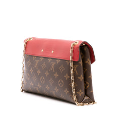 Monogram Pallas Chain