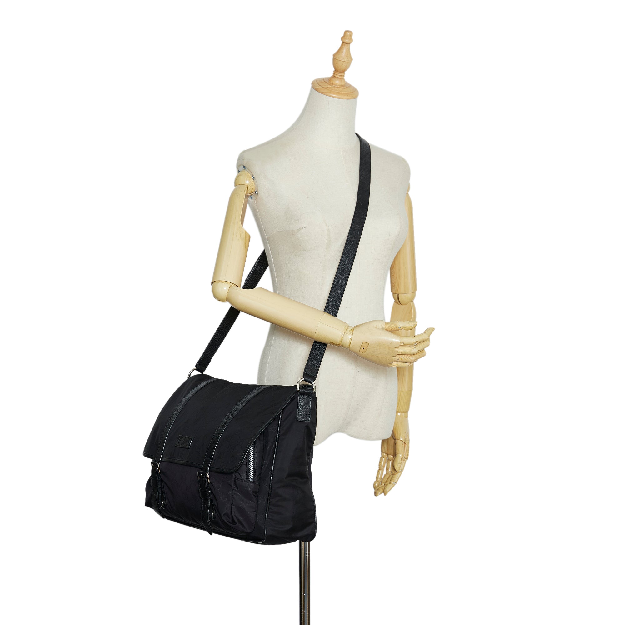 GG Nylon Crossbody_9