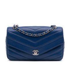 Medium Chevron Caviar Data Center Envelope Flap