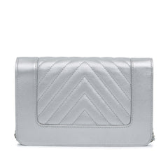 Chevron Lambskin Mademoiselle Wallet On Chain_2