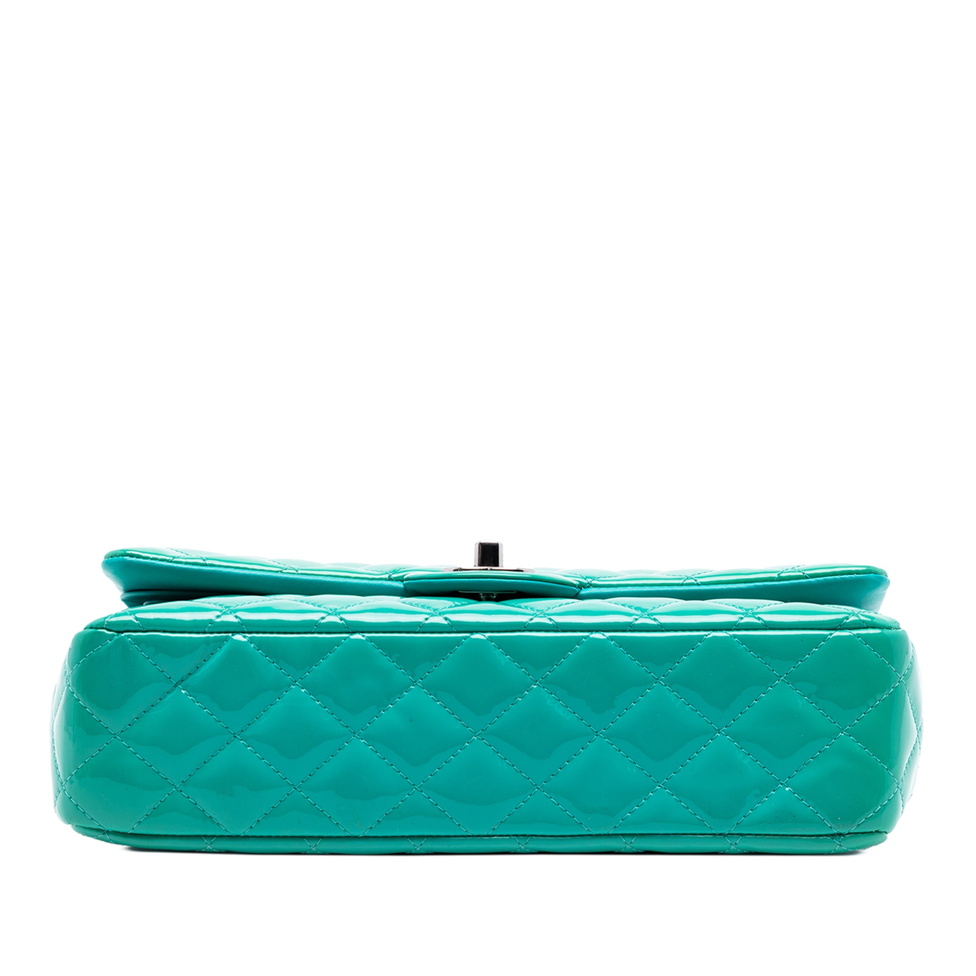 Medium Classic Patent Double Flap