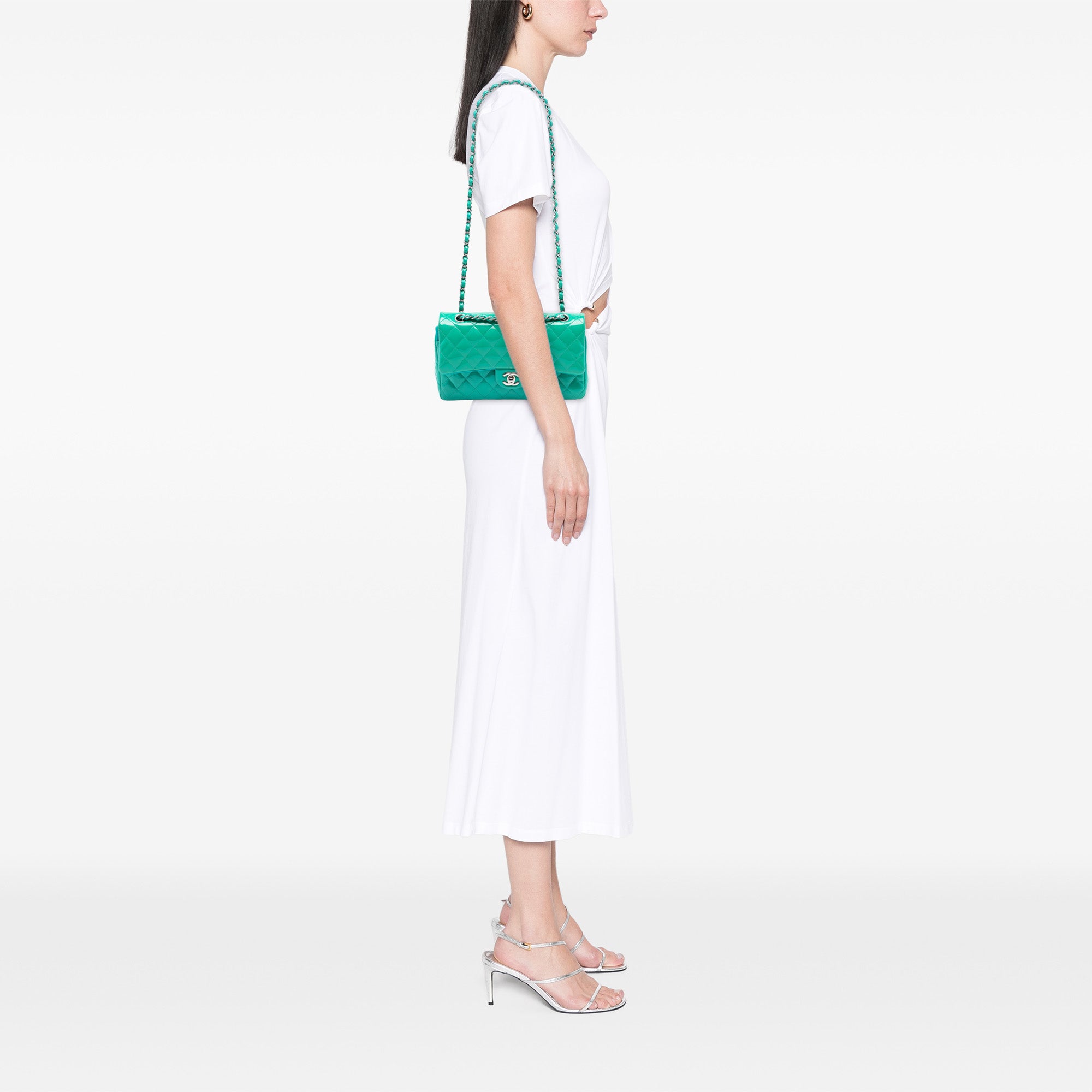 Medium Classic Patent Double Flap