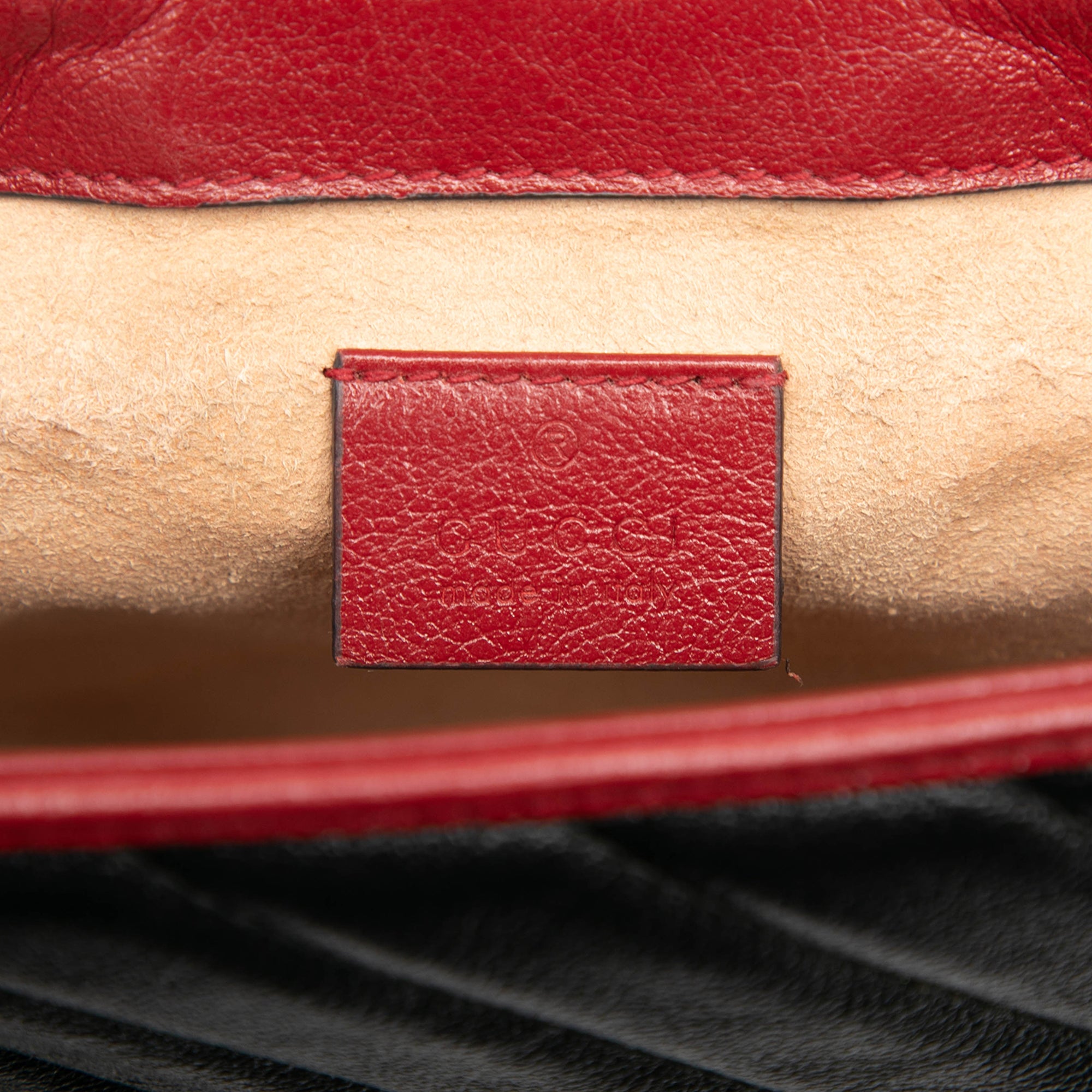 GG Marmont Matelasse Leather Torchon Top Handle Bag