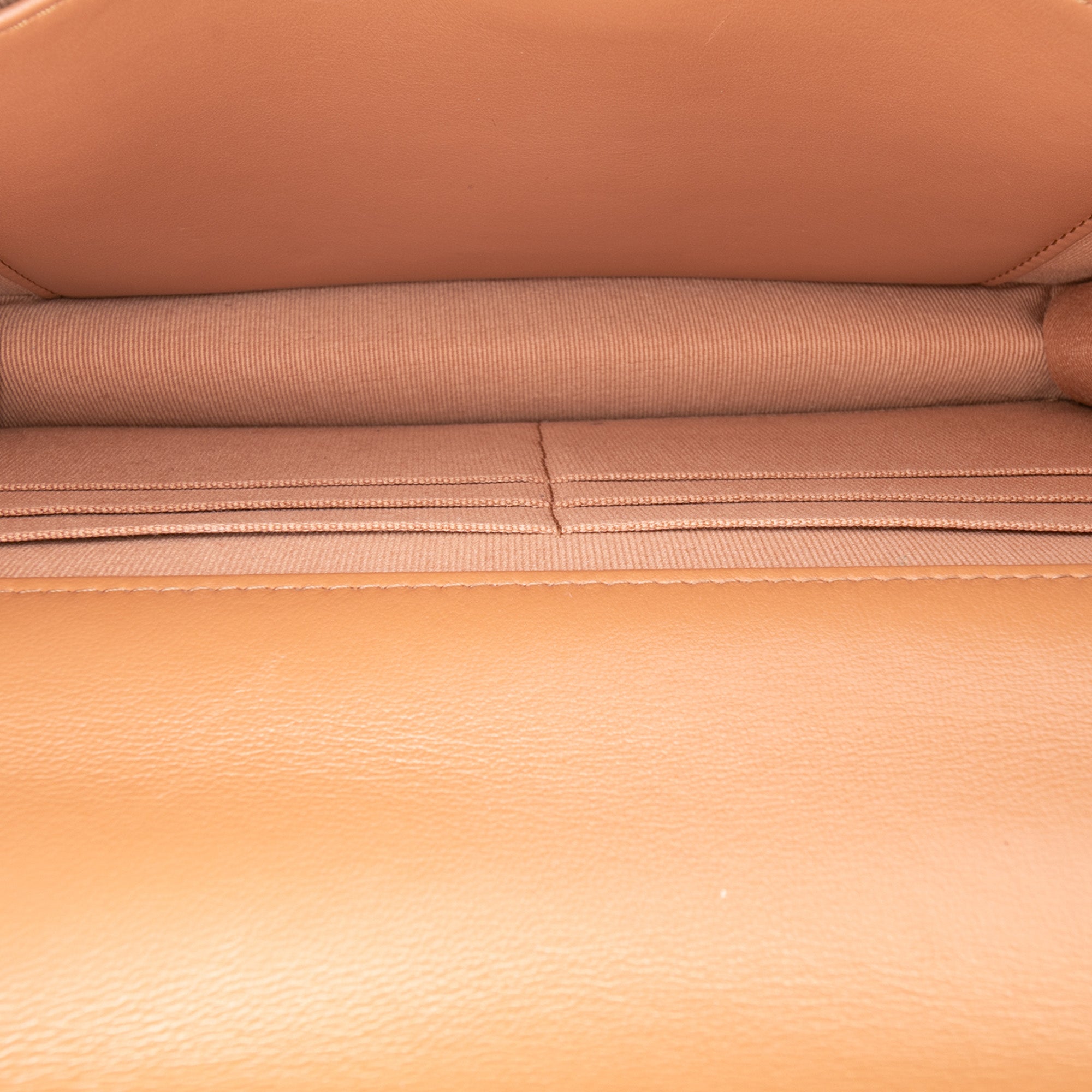 Quilted Lambskin 19 Wallet on Chain