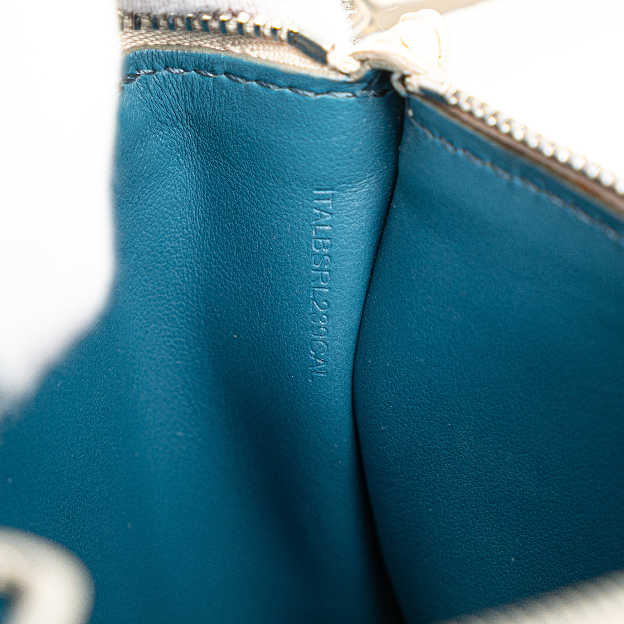 Grained Goatskin Penhurst D-Ring Triple Zip Crossbody