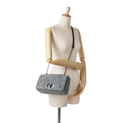 Medium Tweed Macrocannage Caro Bag