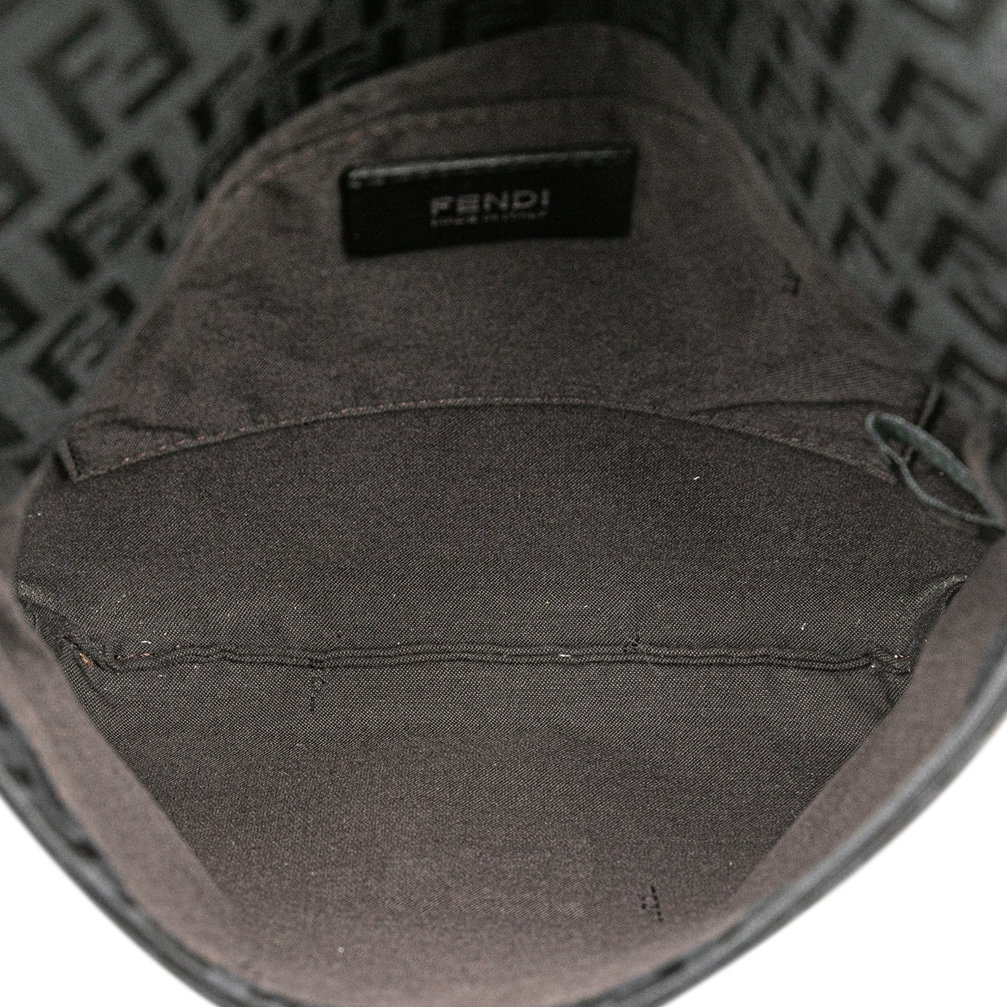 Zucchino Canvas Crossbody
