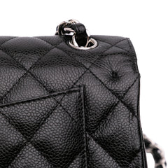 Jumbo Classic Caviar Double Flap