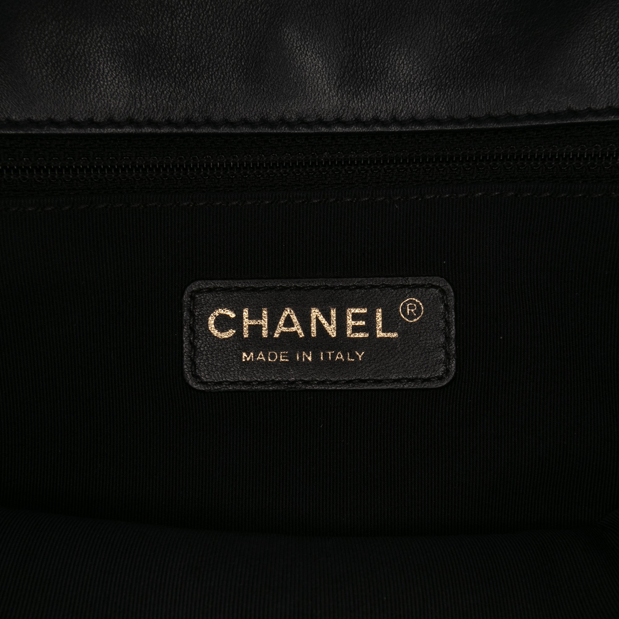 Medium Bicolor Calfskin Graphic Flap