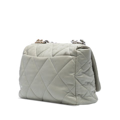 Maxi Lambskin 19 Flap