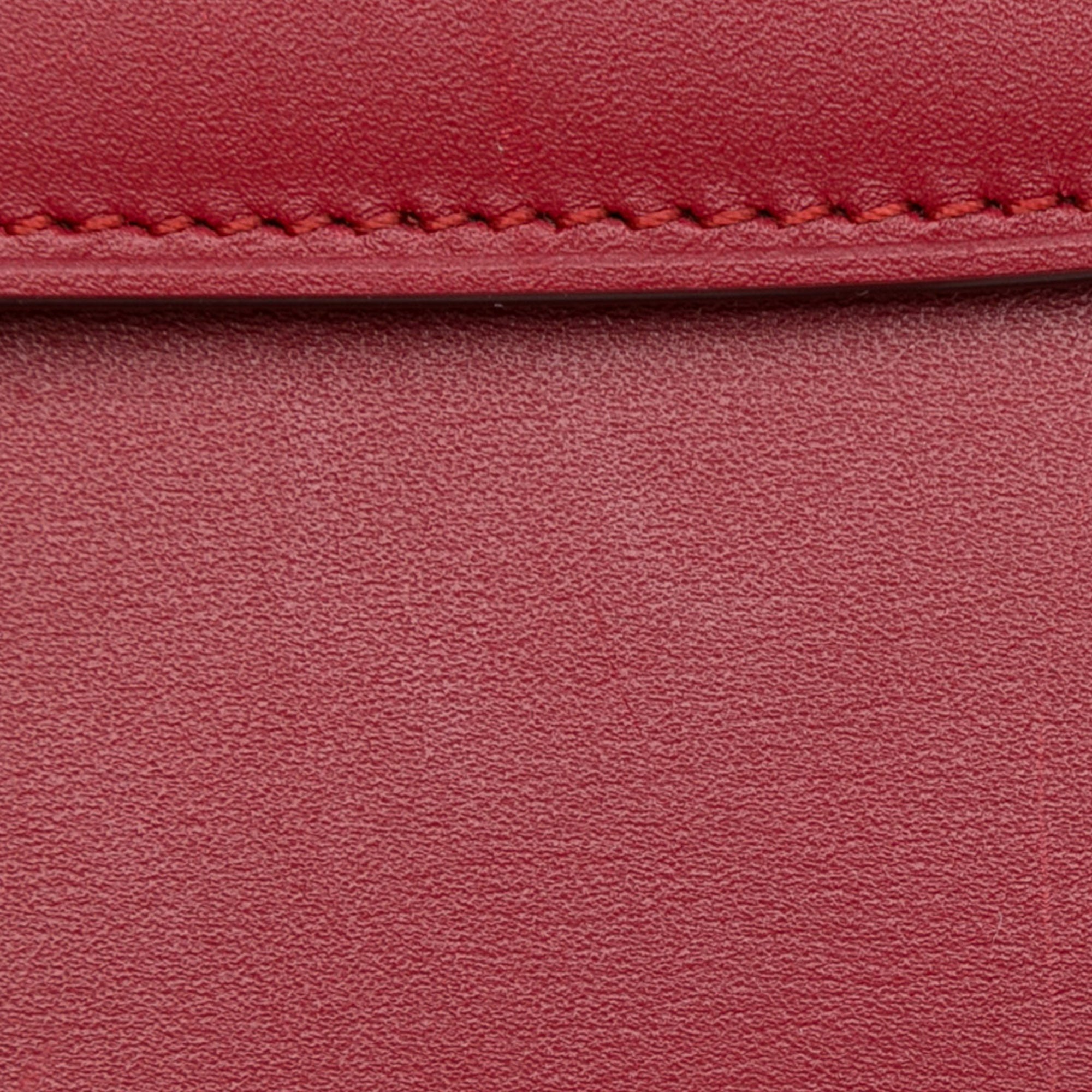 Medium Calfskin Classic Box