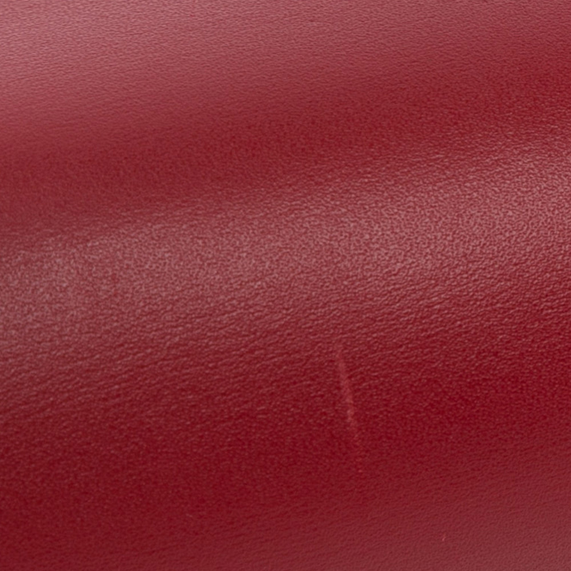 Medium Calfskin Classic Box