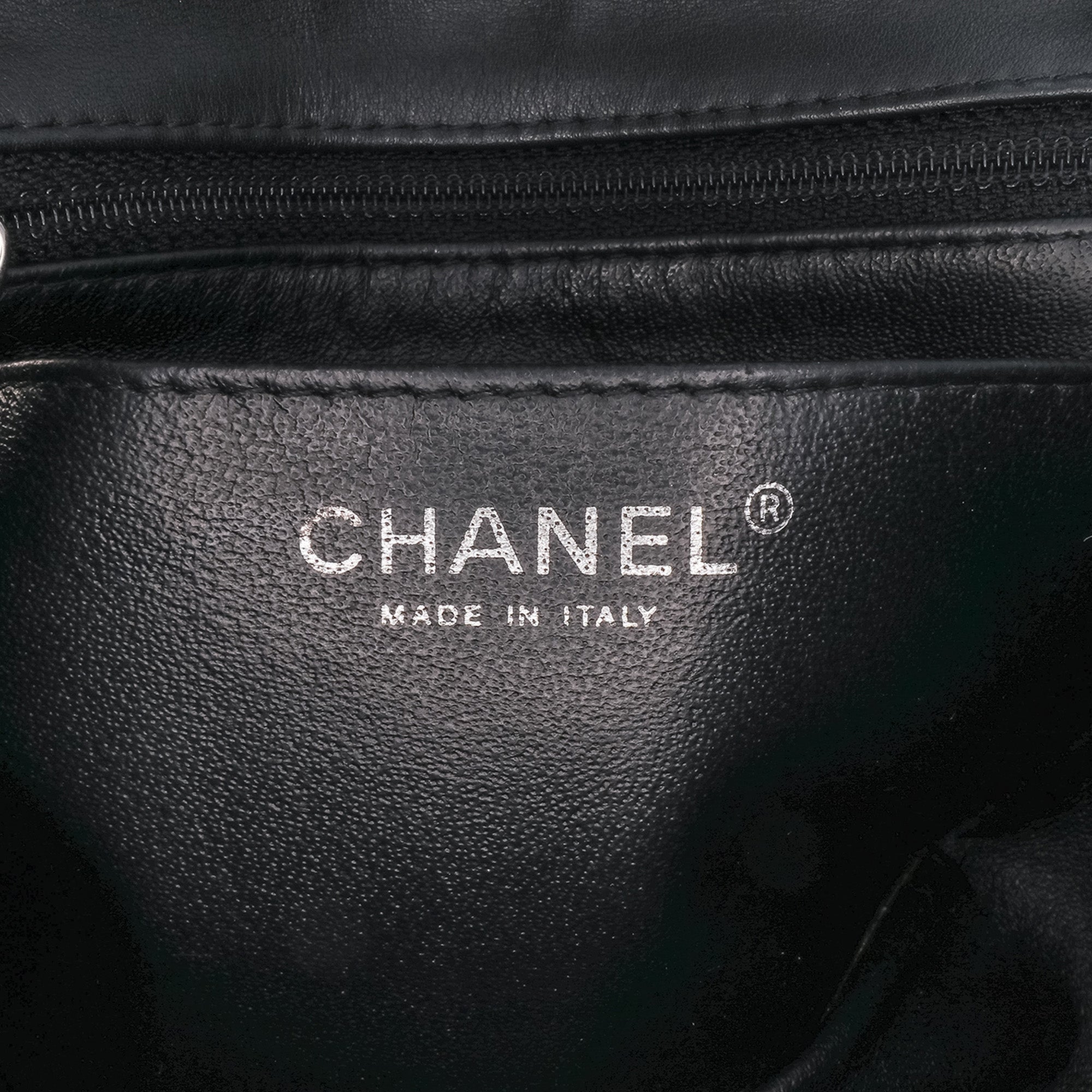 Mini Square Classic Patent Single Flap