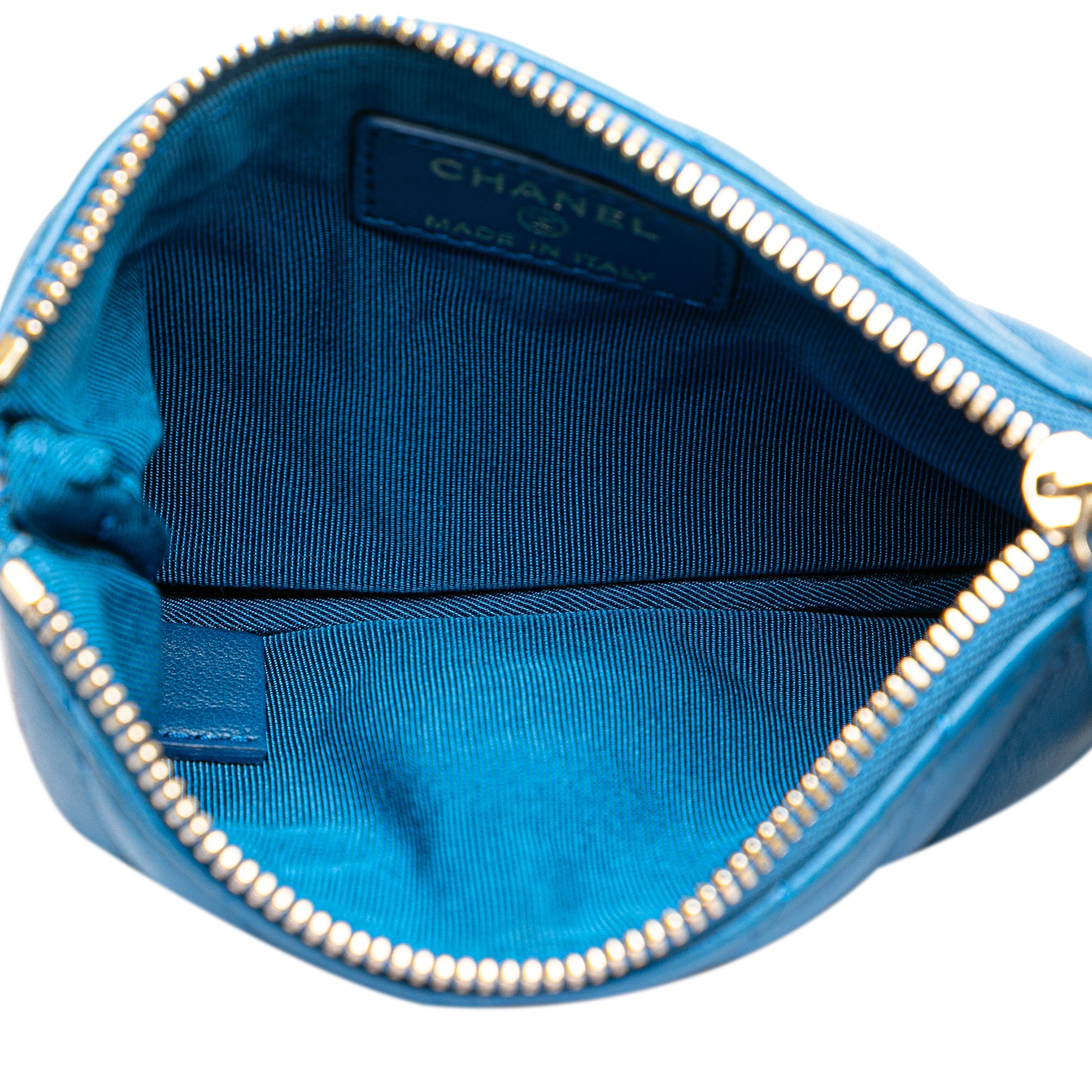 Chevron Lambskin O Case Pouch