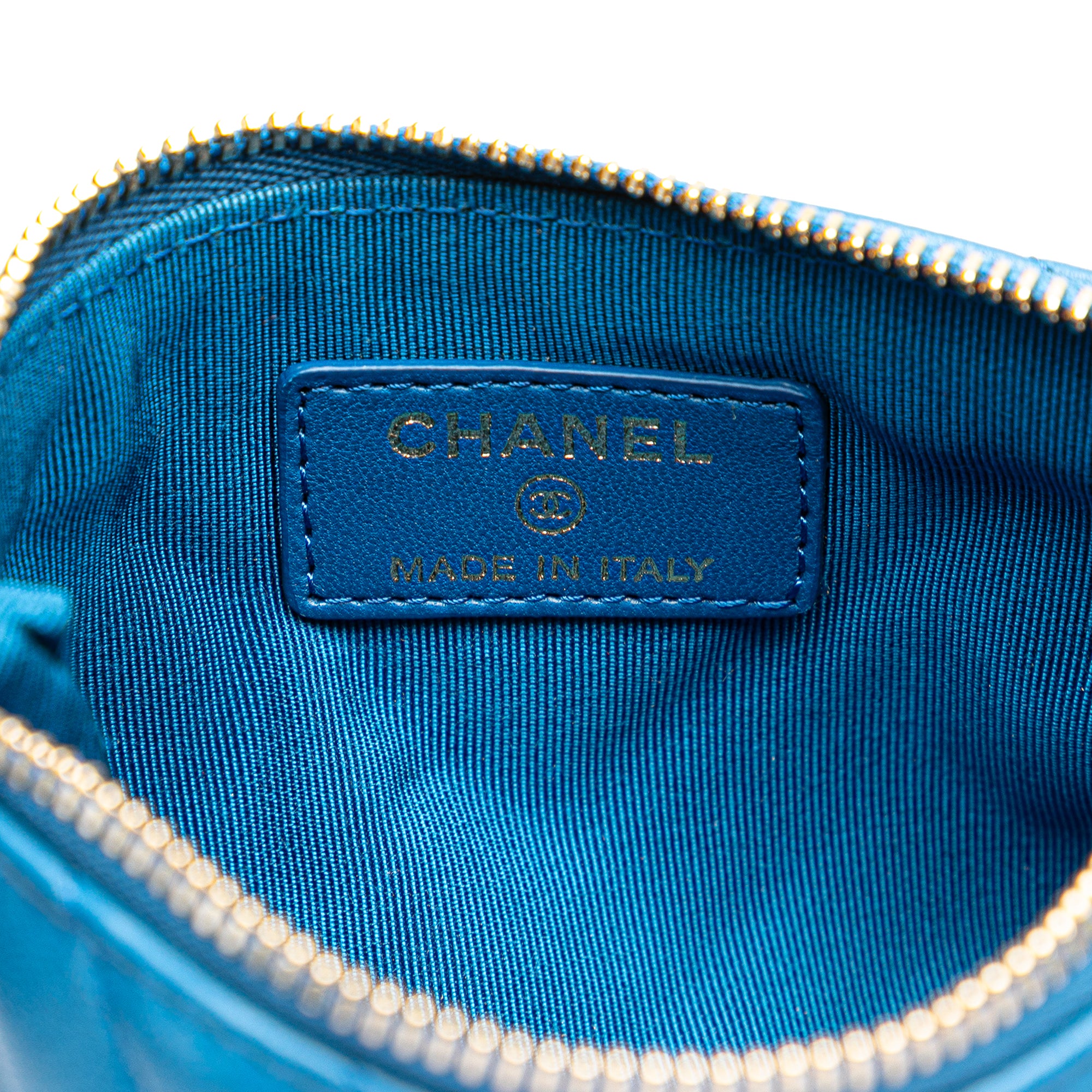 Chevron Lambskin O Case Pouch