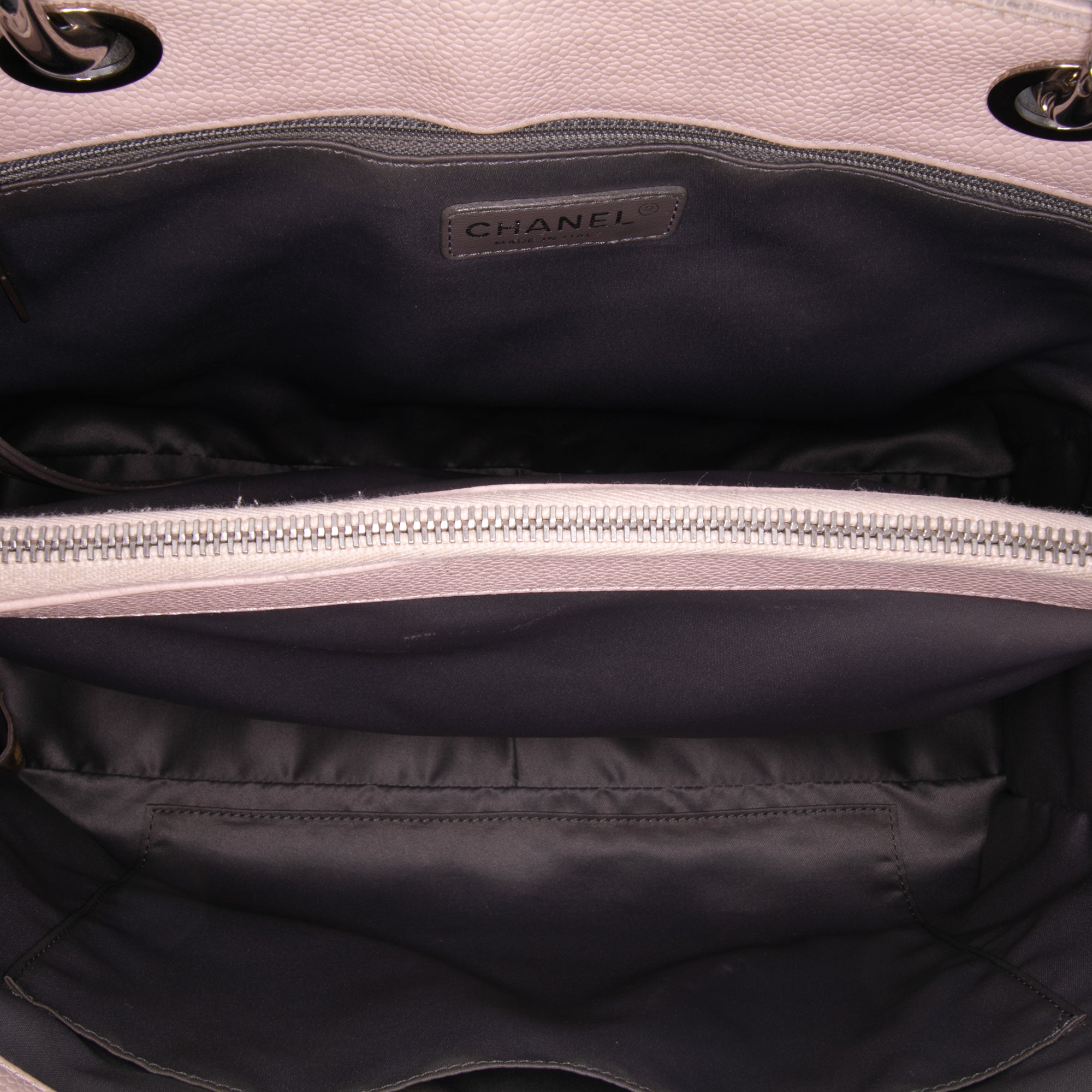 Caviar Grand Shopping Tote