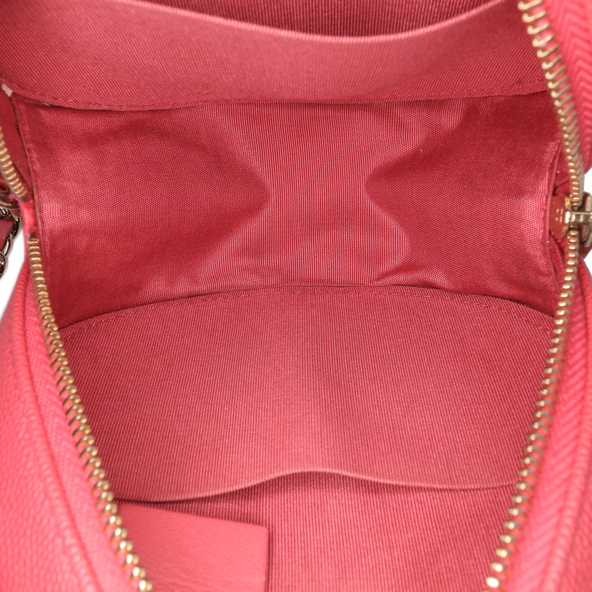 Caviar CC Filigree Round Crossbody
