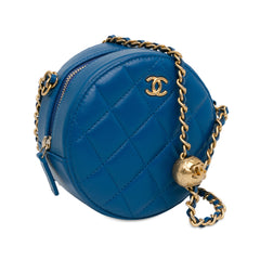 CC Quilted Lambskin Pearl Crush Round Clutch with Chain_1