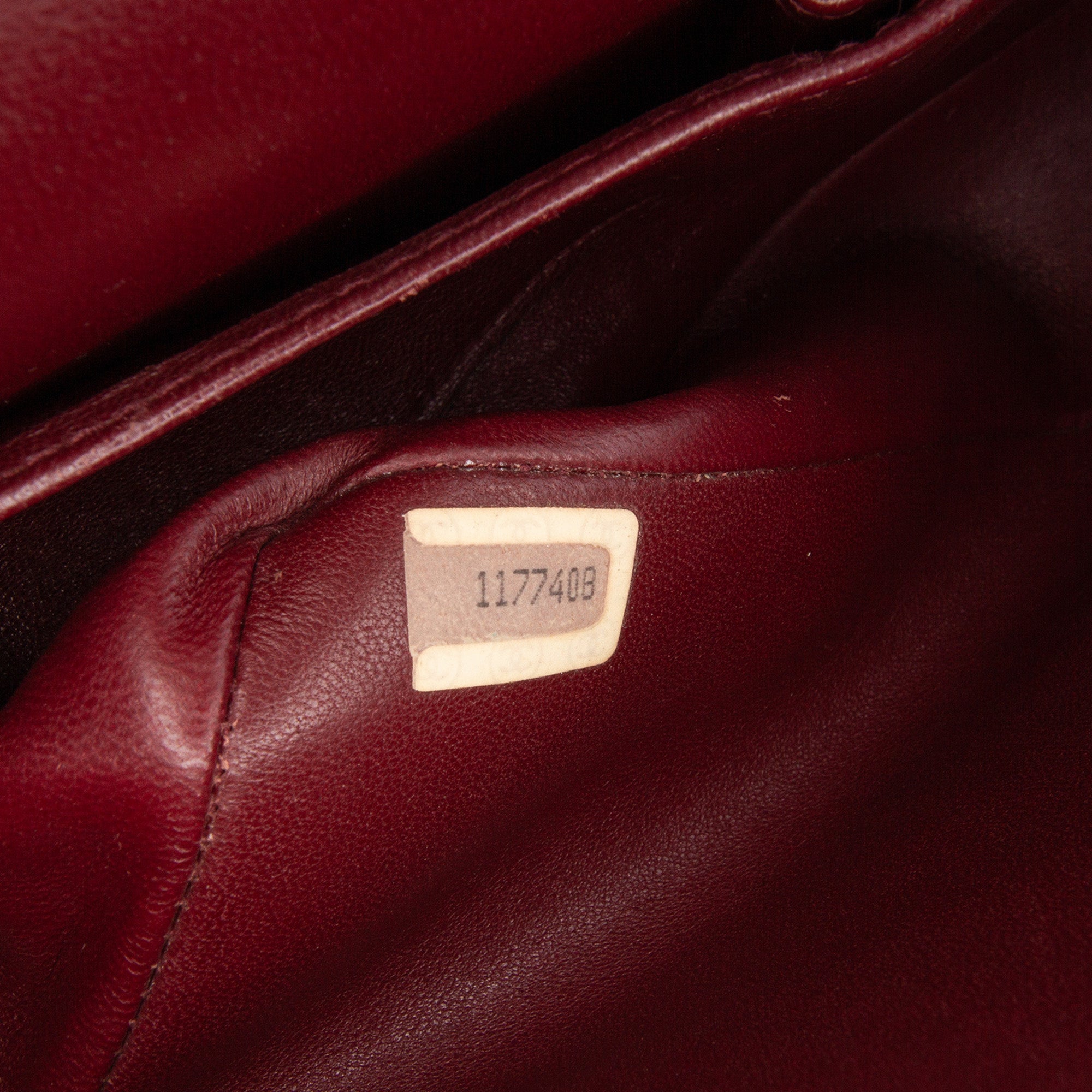 Medium Classic Lambskin Double Flap