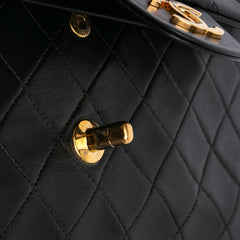 Medium Classic Lambskin Double Flap