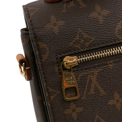 Monogram Pochette Metis
