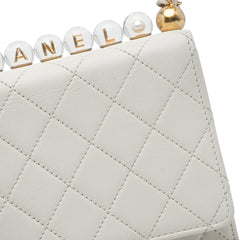 Mini Chic Pearls Crossbody