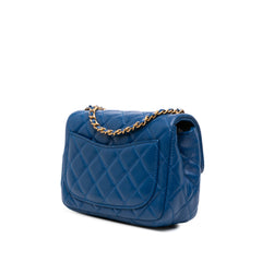 Mini Square Classic Lambskin Pearl Crush Single Flap