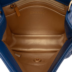 Mini Square Classic Lambskin Pearl Crush Single Flap