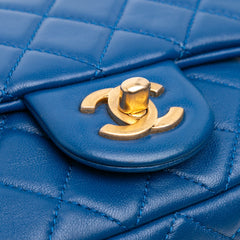Mini Square Classic Lambskin Pearl Crush Single Flap