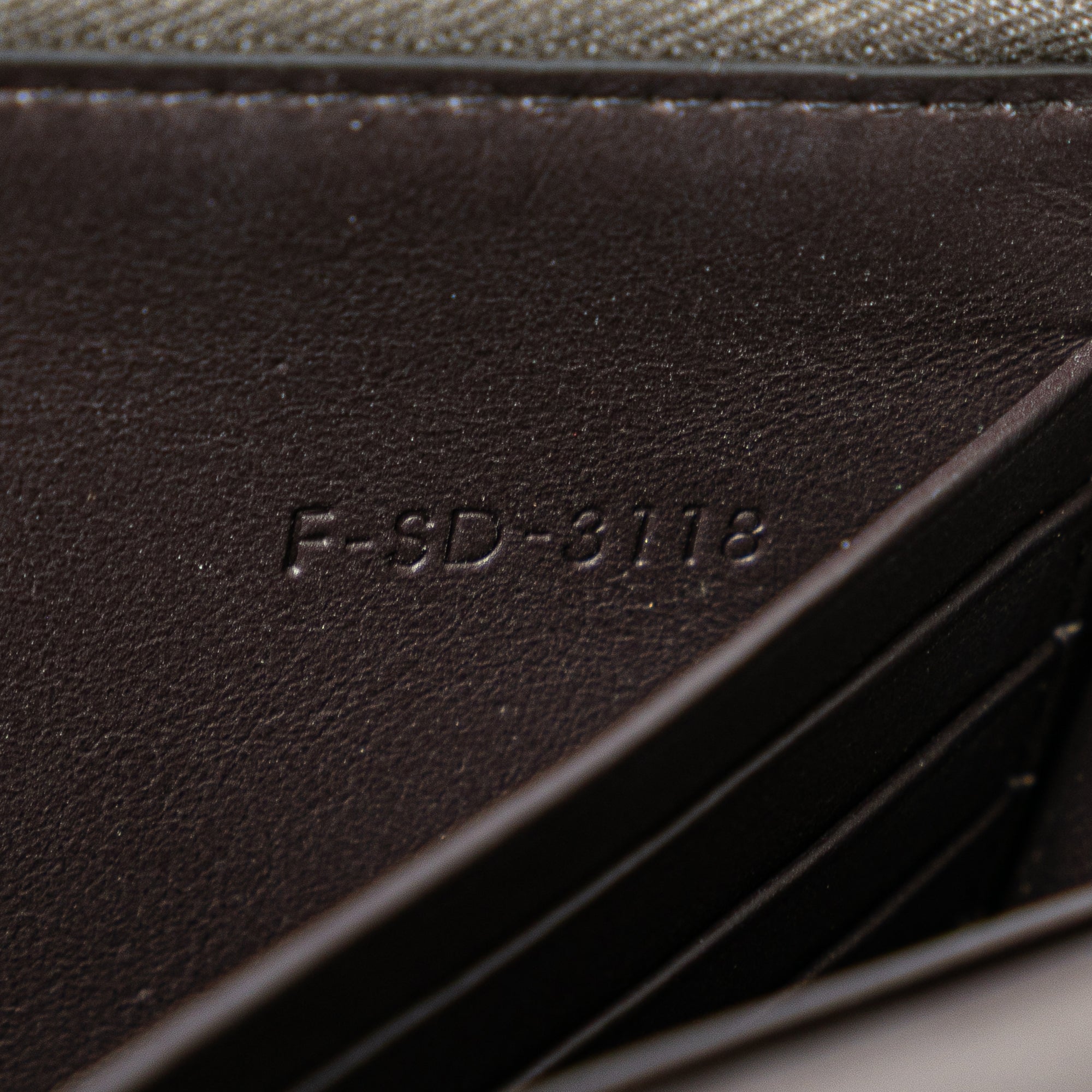 Leather Frame Wallet on Chain