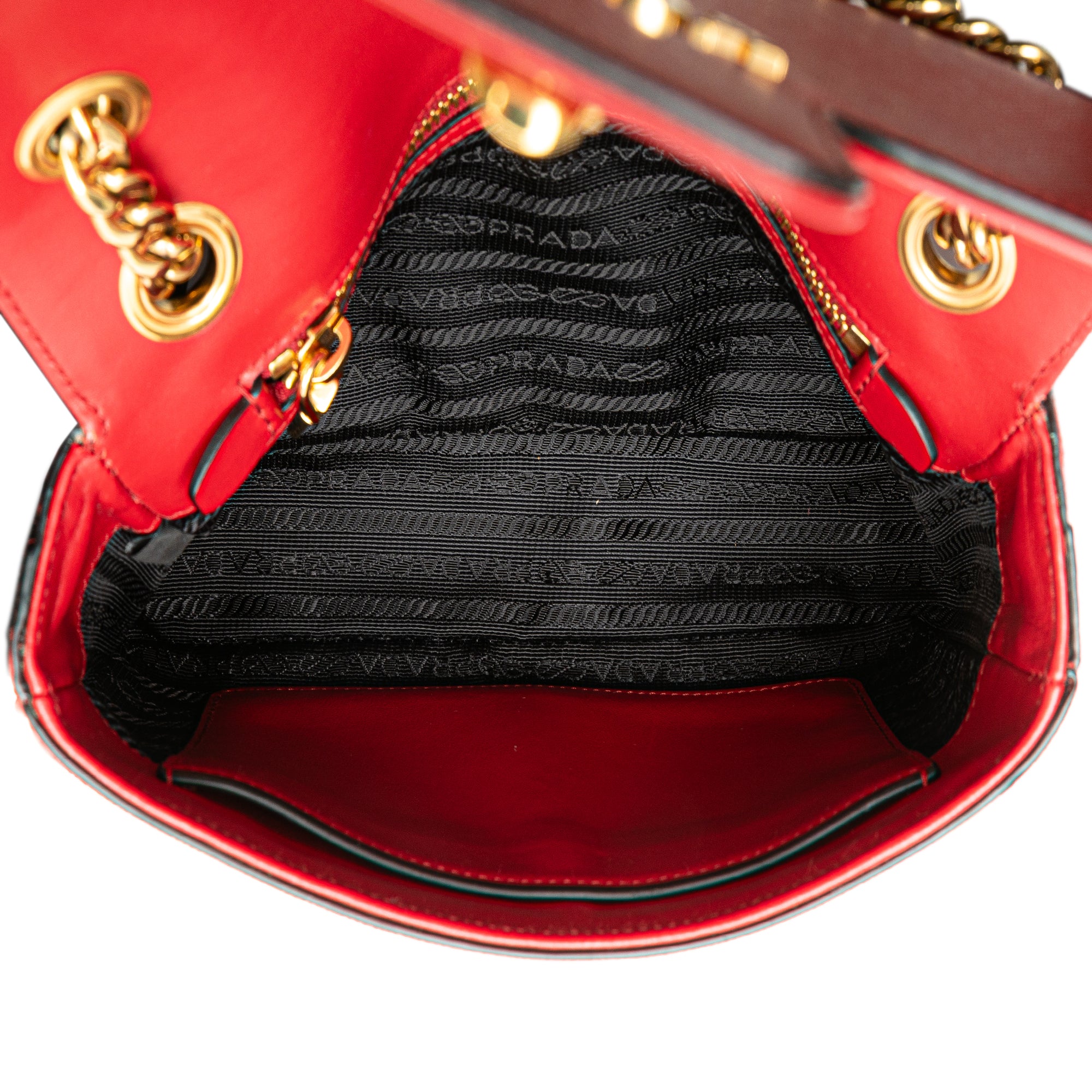 Saffiano Pattina Chain Crossbody