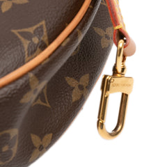 Monogram Loop