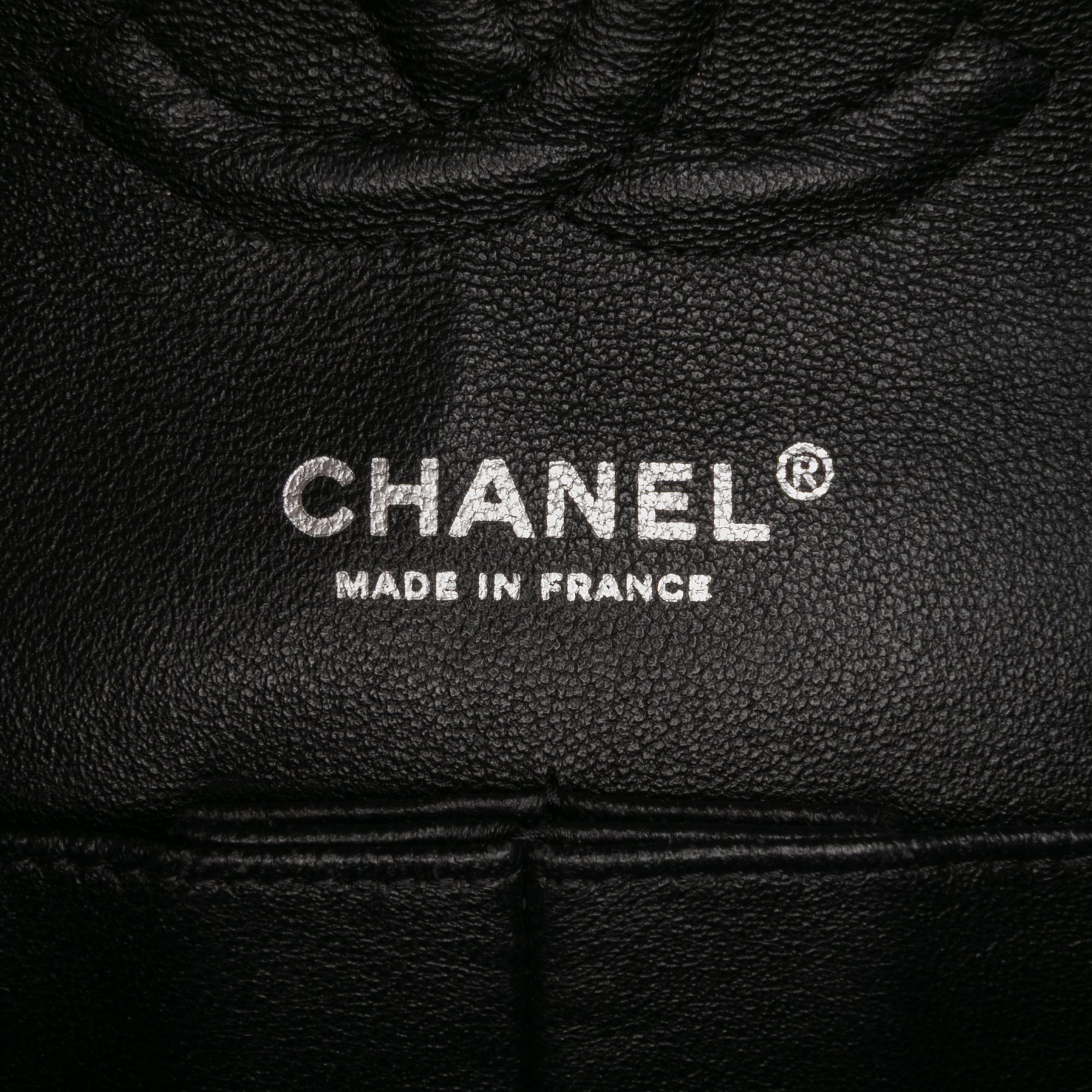 Medium Classic Patent Double Flap