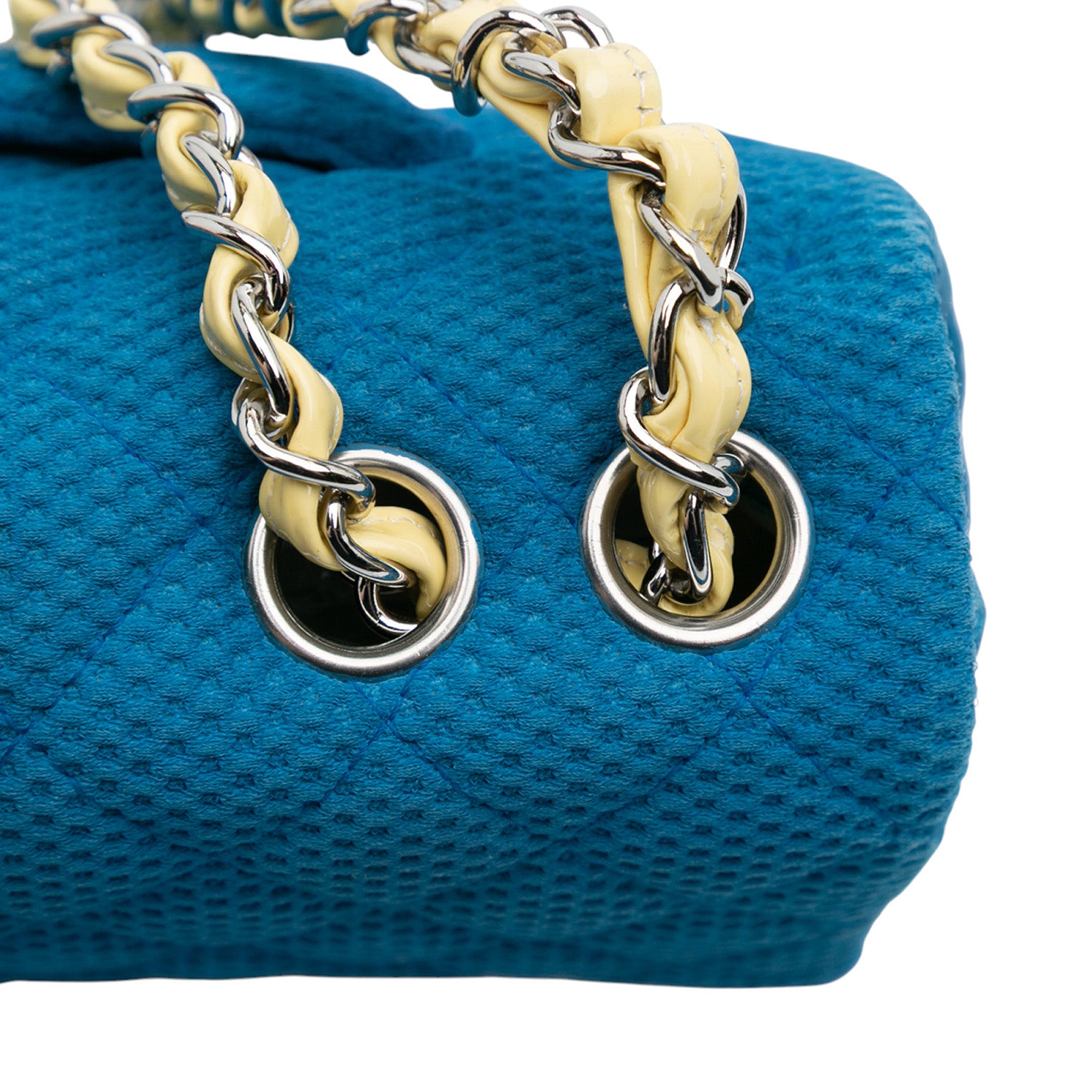 Medium Quilted Perforated Jersey Single Flap